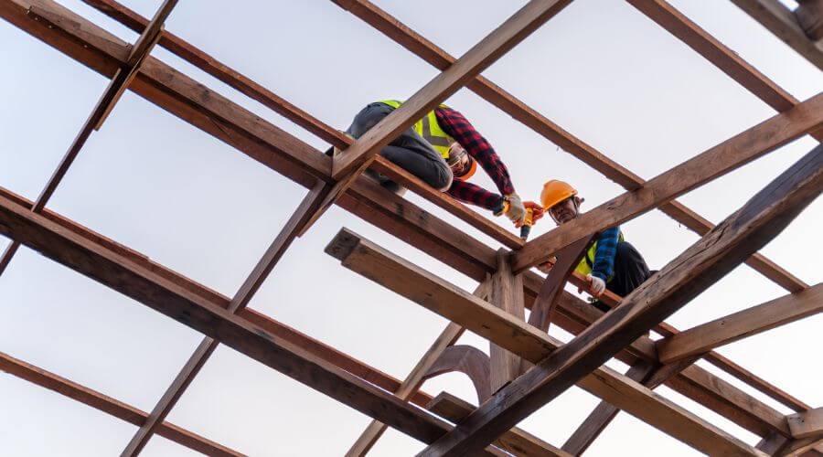 Professional residential roofers in Aberdeen, SD